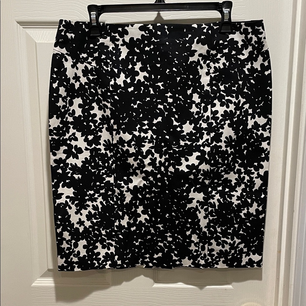 Ann Taylor floral pencil skirt